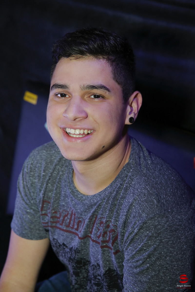 fotografo-cuiaba-sergio-soares-fotografia-aniversario-18-anos-matheus
