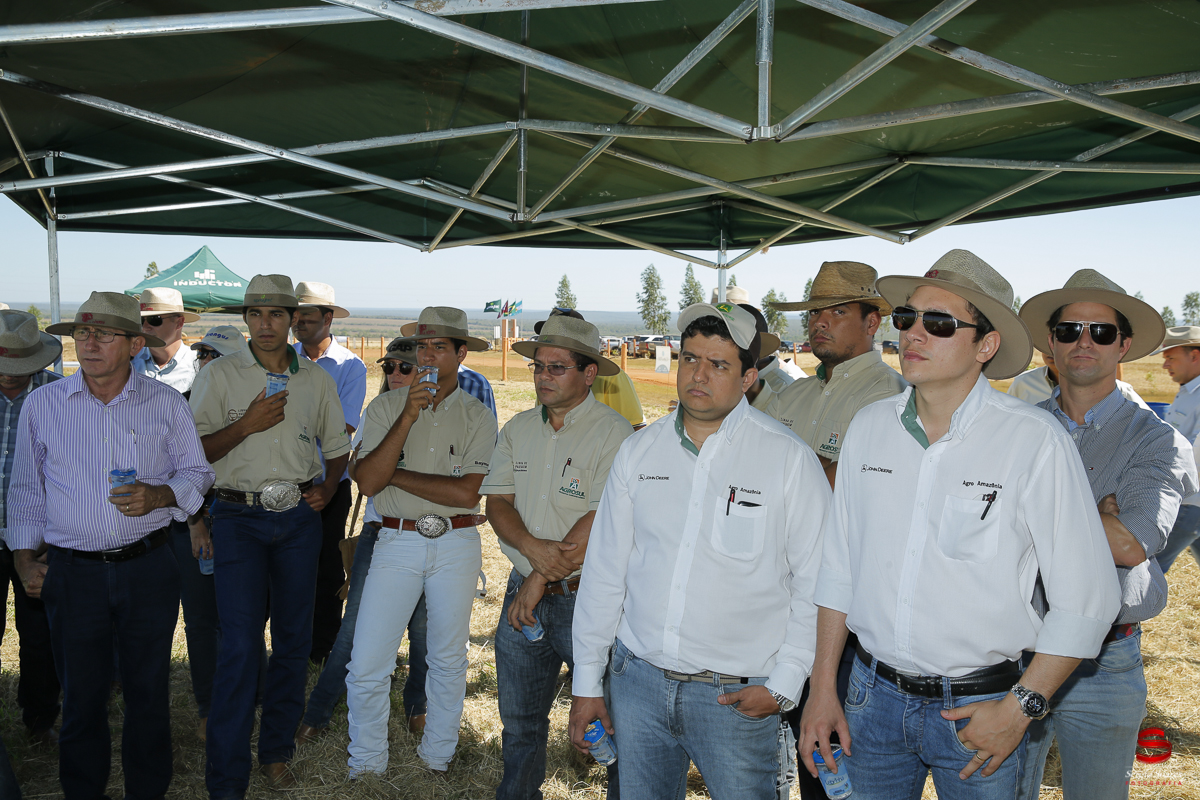 fotografo-fotografia-cuiaba-sergio-soares-eventos-leilao-mato-grosso-brasil-visionarios-gado-la-aurora-genetica