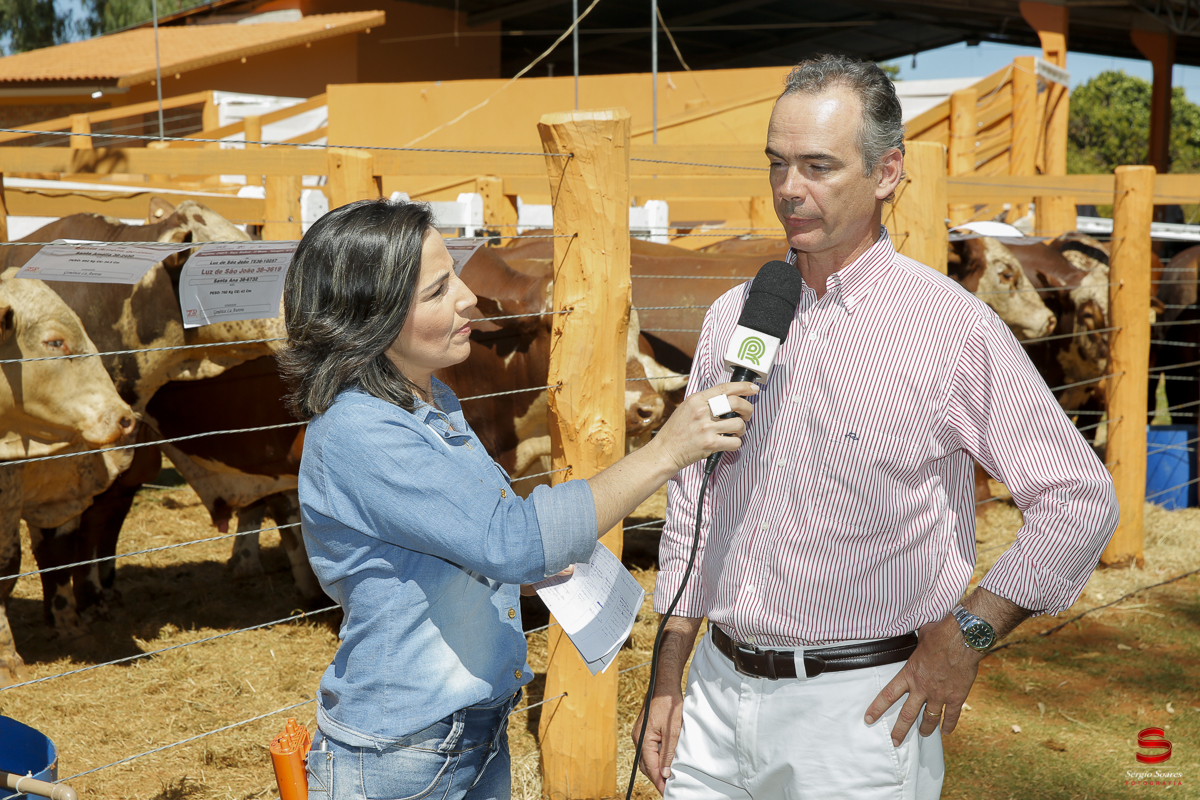 fotografo-fotografia-cuiaba-sergio-soares-eventos-leilao-mato-grosso-brasil-visionarios-gado-la-aurora-genetica