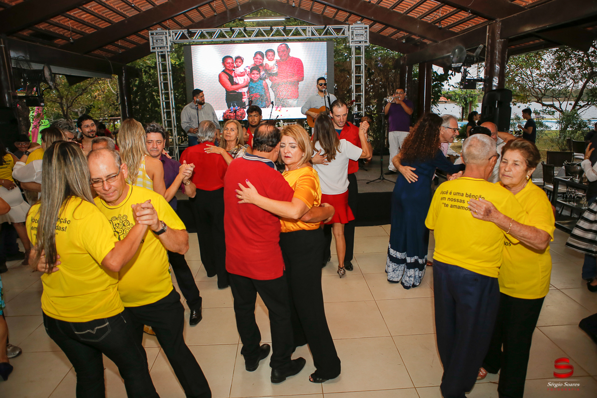 fotografoa-foto-sergio-soares-cuiaba-fotografiacuiaba-evento-aniversario-alphaville-buffet-villa-dos-lagos-70anos-70fotografoa-foto-sergio-soares-cuiaba-fotografiacuiaba-evento-aniversario-alphaville-buffet-villa-dos-lagos-70anos-70fotografoa-foto-sergio-