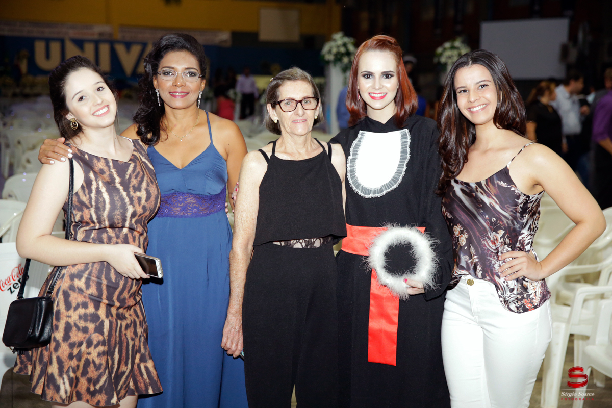 fotografo-fotografia-sergiosoares-formatura-thais-univag