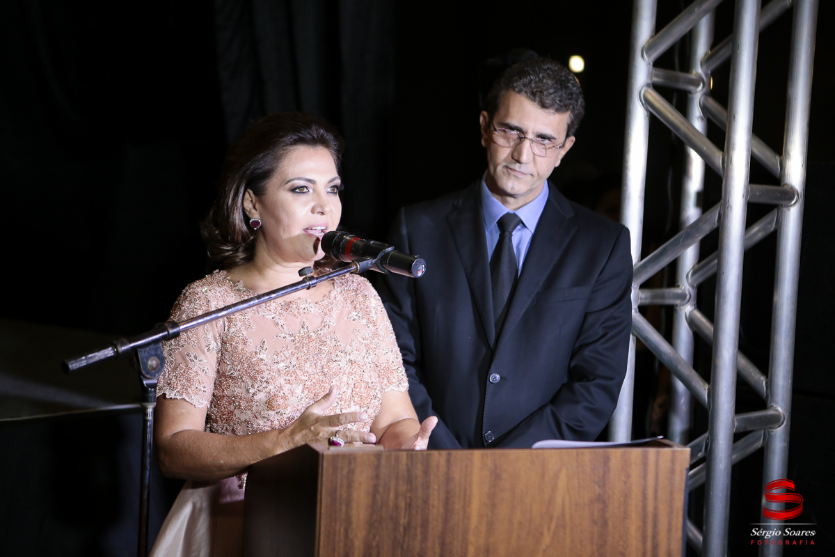 fotografia-fotografo-cuiaba-mato-grosso-brasil-fotos-de-casamentos-eventos-13-anos-revista-magazine-ilustre