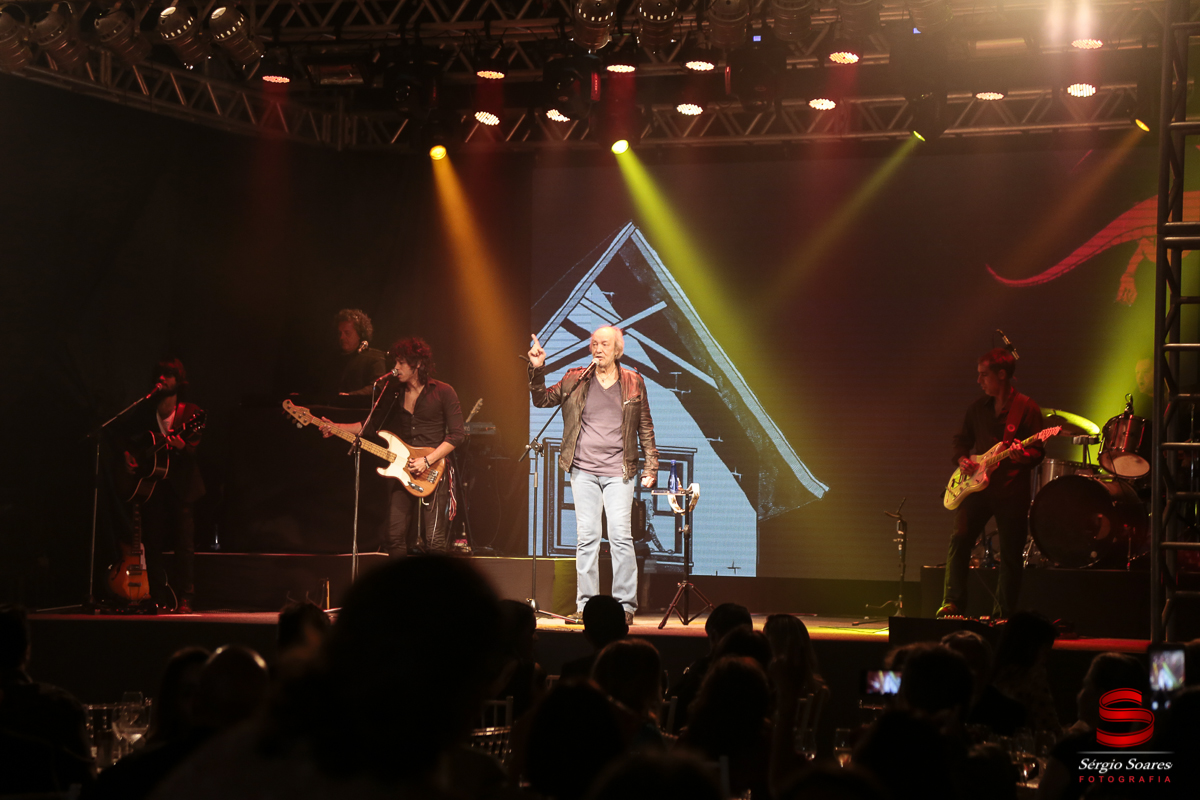 fotografia-fotografo-cuiaba-mato-grosso-brasil-fotos-de-casamentos-eventos-13-anos-revista-magazine-ilustre