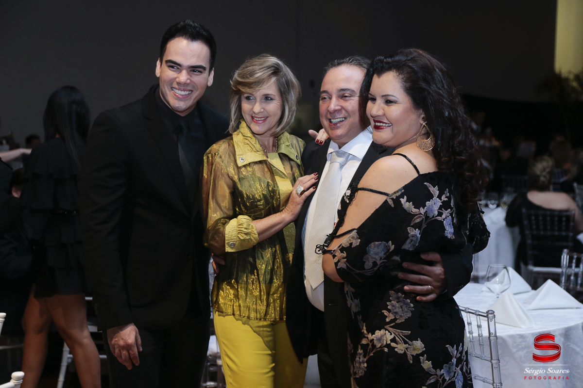 fotografia-fotografo-cuiaba-mato-grosso-brasil-fotos-de-casamentos-eventos-13-anos-revista-magazine-ilustre