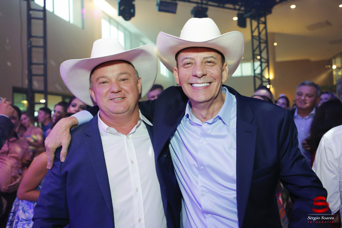 fotografia-fotografo-sergio-soares-cuiaba-aniversario-fotos-de-casamento-niver-50-anos-fernando-scheffer-cesar-menotti-fabiano