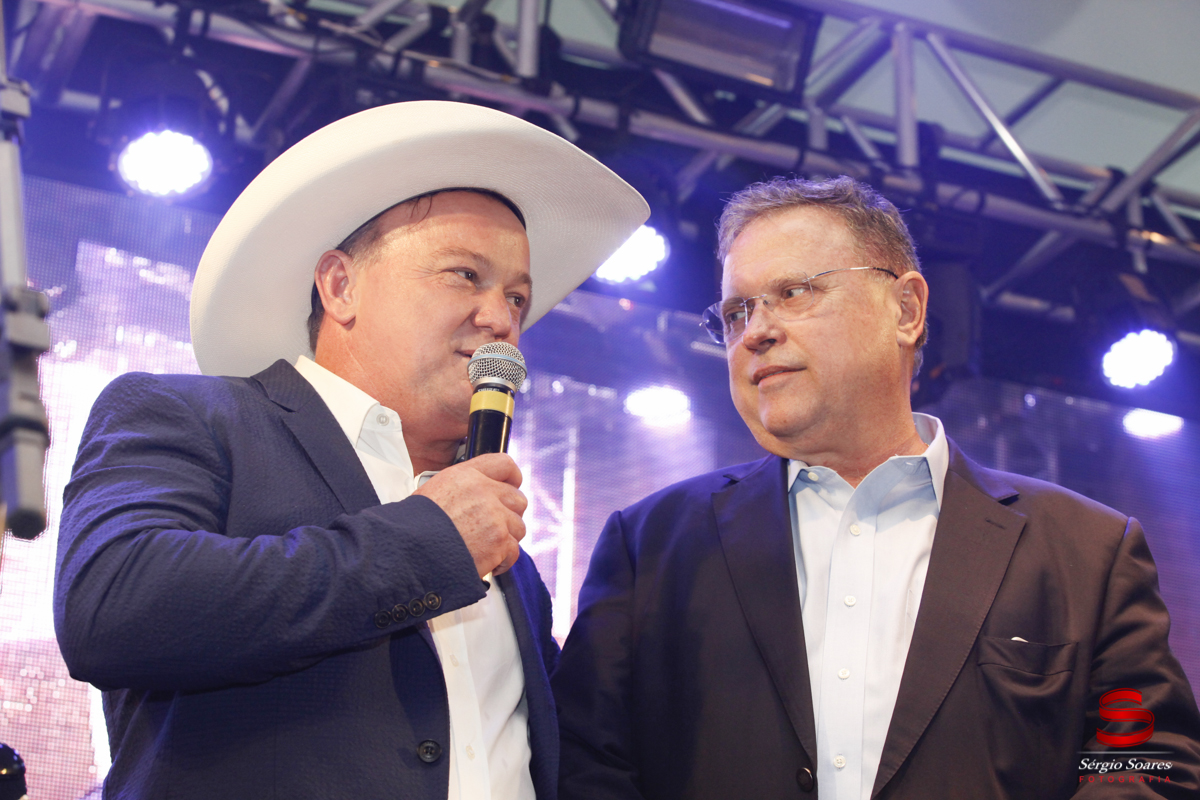 fotografia-fotografo-sergio-soares-cuiaba-aniversario-fotos-de-casamento-niver-50-anos-fernando-scheffer-cesar-menotti-fabiano