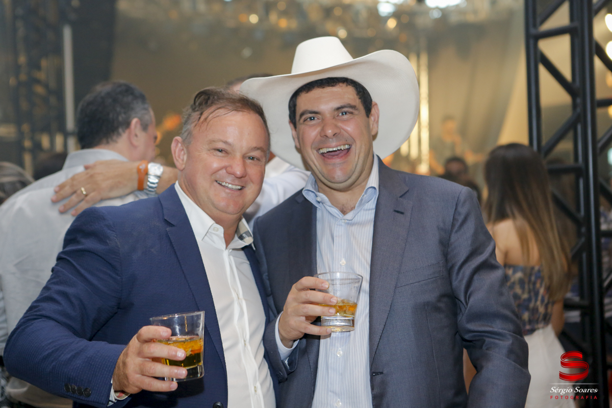 fotografia-fotografo-sergio-soares-cuiaba-aniversario-fotos-de-casamento-niver-50-anos-fernando-scheffer-cesar-menotti-fabiano