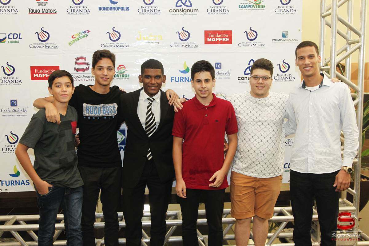 fotografia-fotografo-sergio-soares-cuiaba-mato-grosso-brasil-book-aniversarios-fotos-de-casamento-eventos-projeto-ciranda-mundo