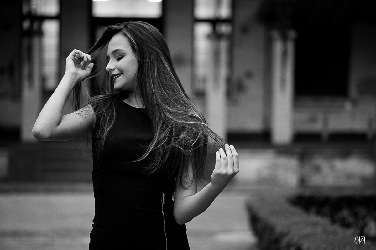 Fotografia ensaio 15 anos preto e branco