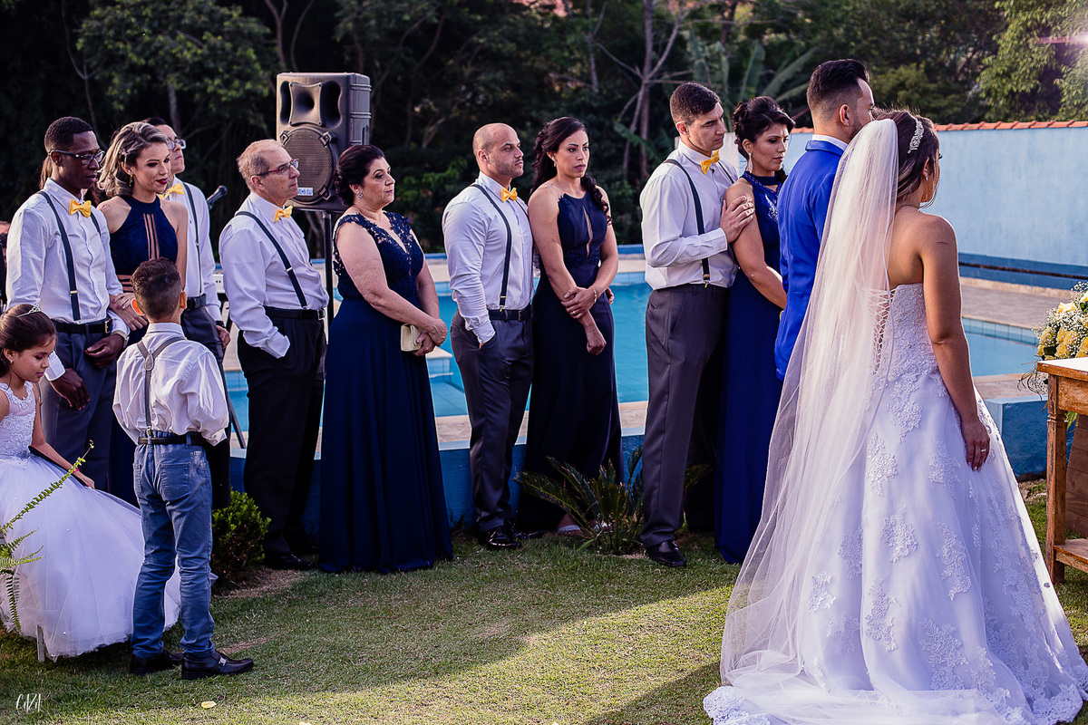 Fotografia de casamento cerimônia noivo e noiva padrinhos e madrinhas