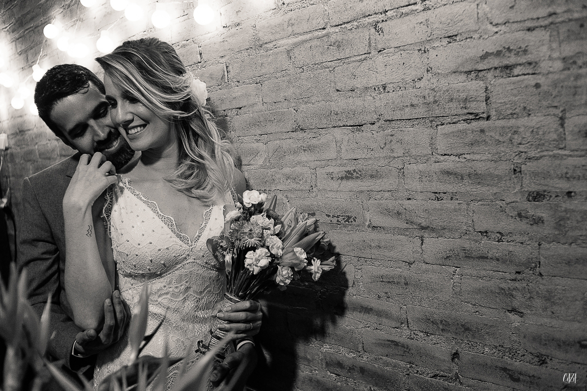 Fotografia casamento recepção noivo e noiva preto e branco