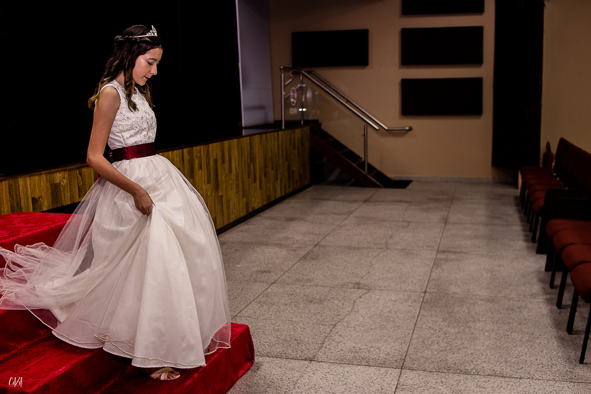 Fotografia de casamento cerimônia dama de honra filha da noiva