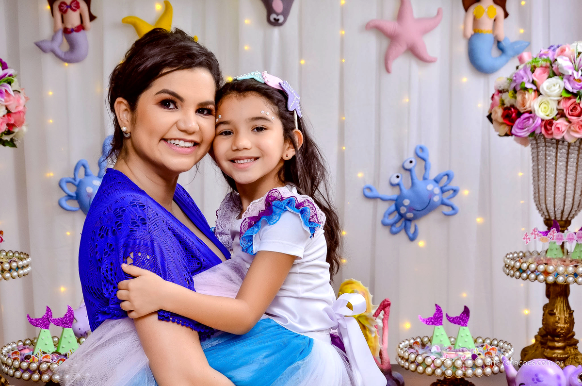 pose pra foto com sua mãe
