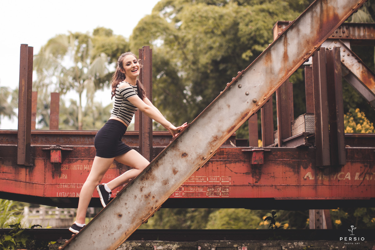 fotografo curitiba, 15 anos, ensaio 15 anos, debutante, book, morretes, matinhos fotos em morretes, linha do trem