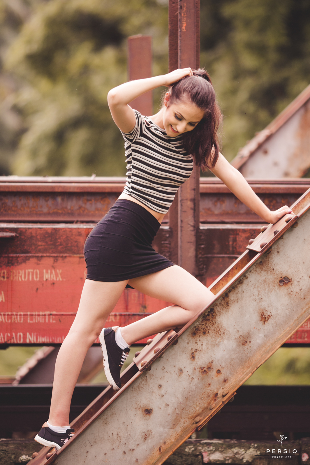 fotografo curitiba, 15 anos, ensaio 15 anos, debutante, book, morretes, matinhos fotos em morretes, linha do trem