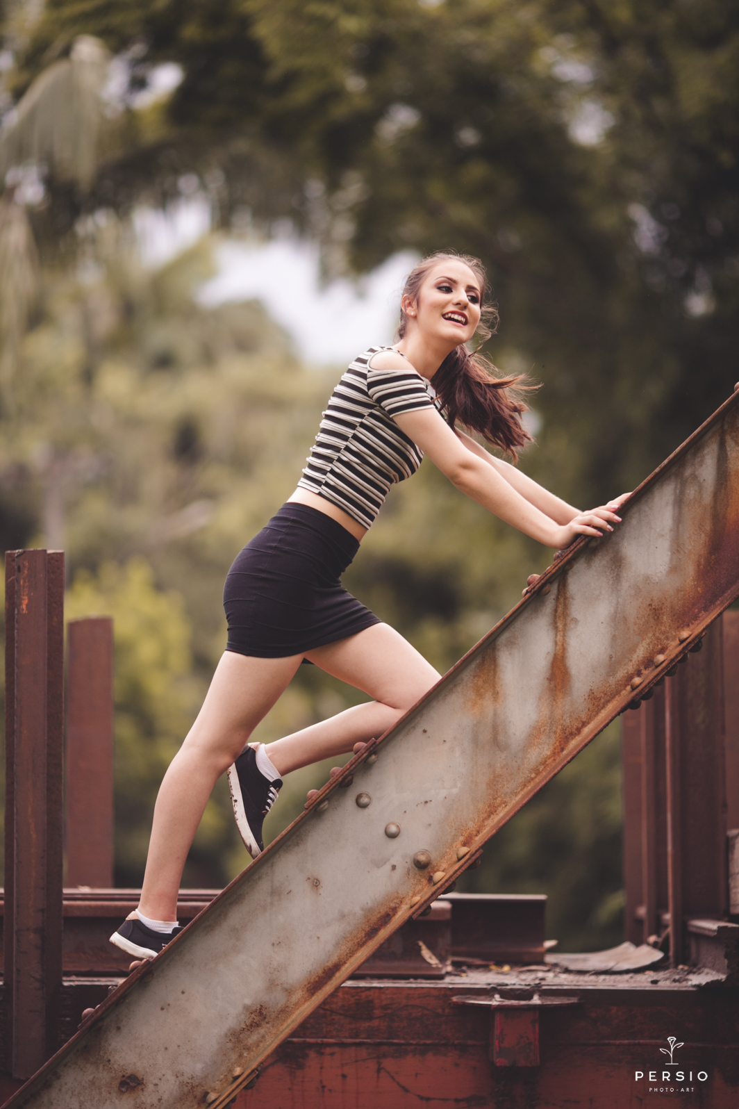 fotografo curitiba, 15 anos, ensaio 15 anos, debutante, book, morretes, matinhos fotos em morretes, linha do trem