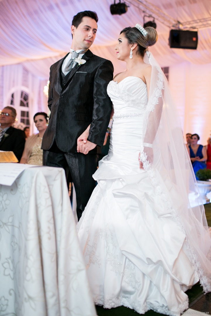 Casamento Curitiba, fotógrafo curitiba, castelo reale, fotos casamento curitiba, ivan carlos design de festas, DJ Edilson Dombrowski, Castelo Reale Curitiba, decoração casamento curitiba, wic cris, foto e video curitiba