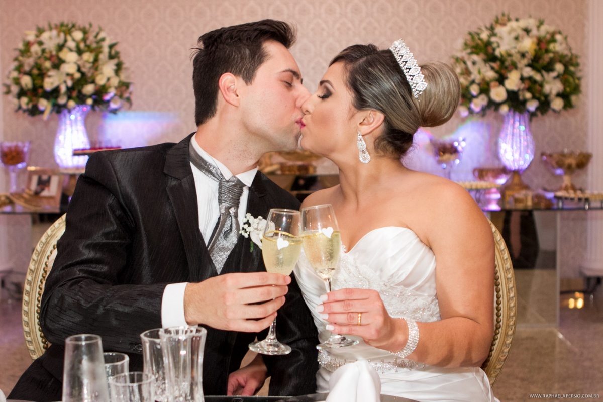 Casamento Curitiba, fotógrafo curitiba, castelo reale, fotos casamento curitiba, ivan carlos design de festas, DJ Edilson Dombrowski, Castelo Reale Curitiba, decoração casamento curitiba, wic cris, foto e video curitiba