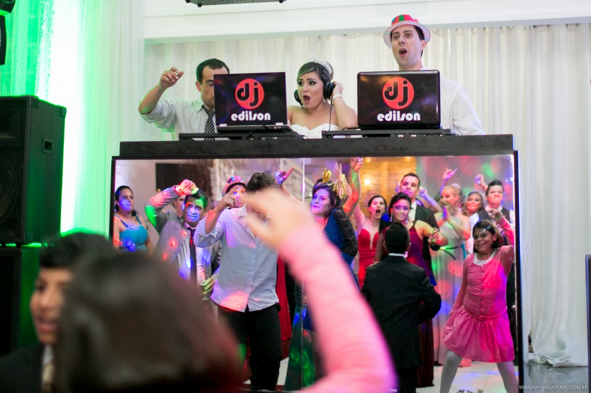 Casamento Curitiba, fotógrafo curitiba, castelo reale, fotos casamento curitiba, ivan carlos design de festas, DJ Edilson Dombrowski, Castelo Reale Curitiba, decoração casamento curitiba, wic cris, foto e video curitiba