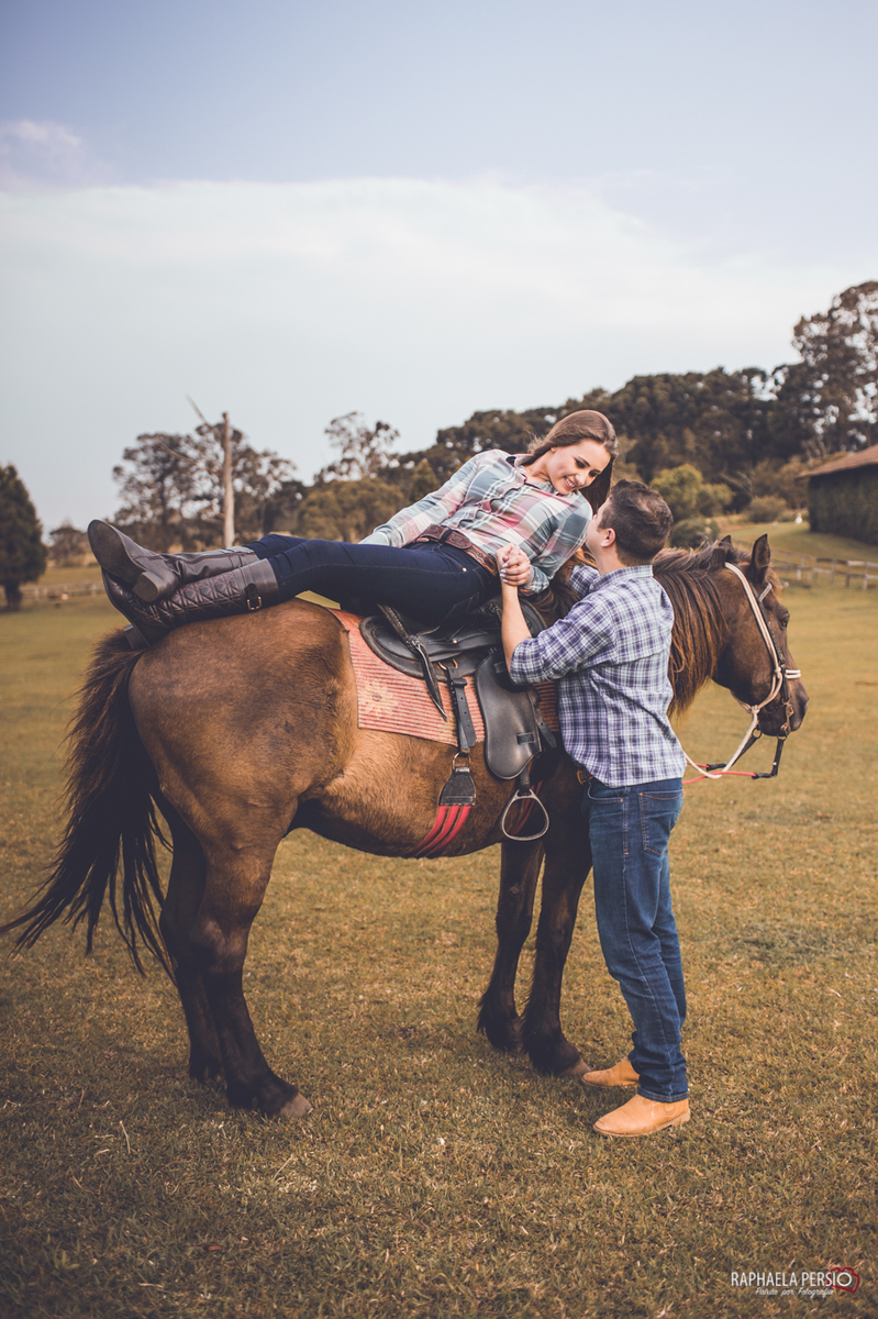 Haras Fortaleza, book com cavalos, book noivos cavalos, ensaio noivos cavalos, ensaio no haras, book no haras, sessão fotografica haras, ensaio haras fortaleza, book haras fortaleza, noivos haras fortaleza, book curitiba, casamento curitiba, fotogr