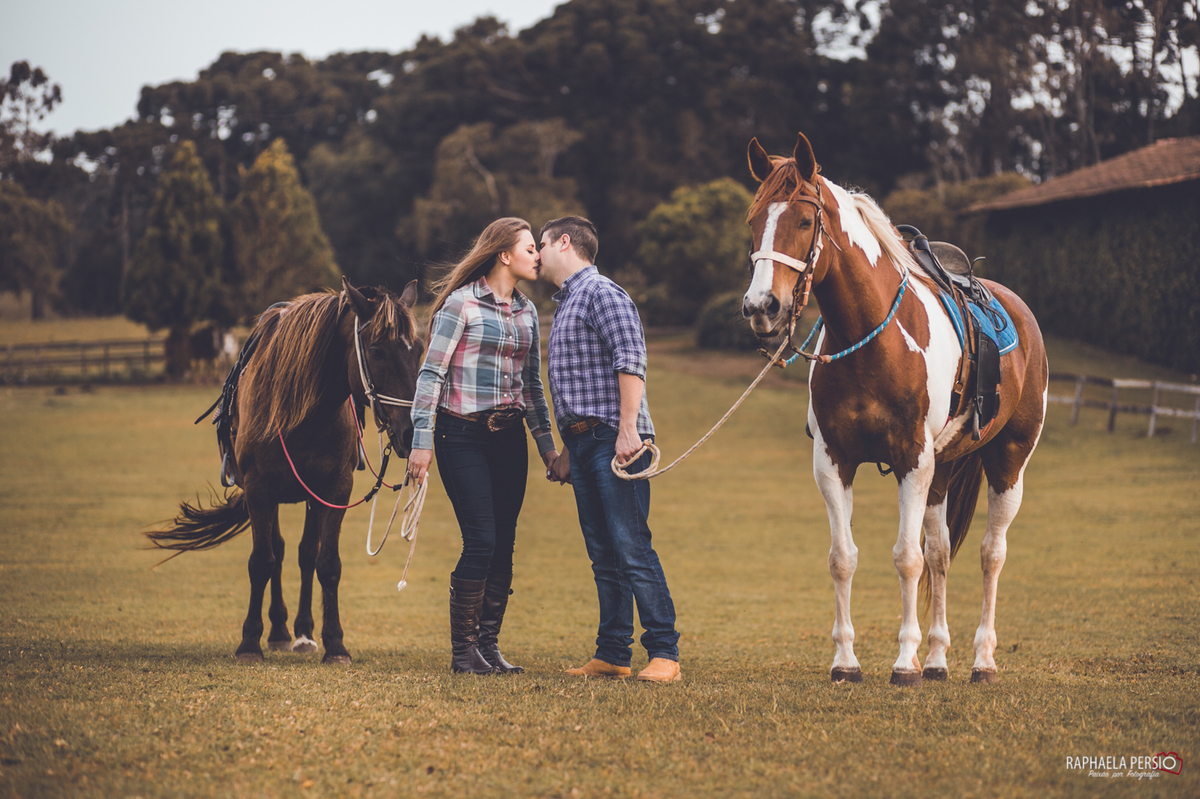 Haras Fortaleza, book com cavalos, book noivos cavalos, ensaio noivos cavalos, ensaio no haras, book no haras, sessão fotografica haras, ensaio haras fortaleza, book haras fortaleza, noivos haras fortaleza, book curitiba, casamento curitiba, fotogr