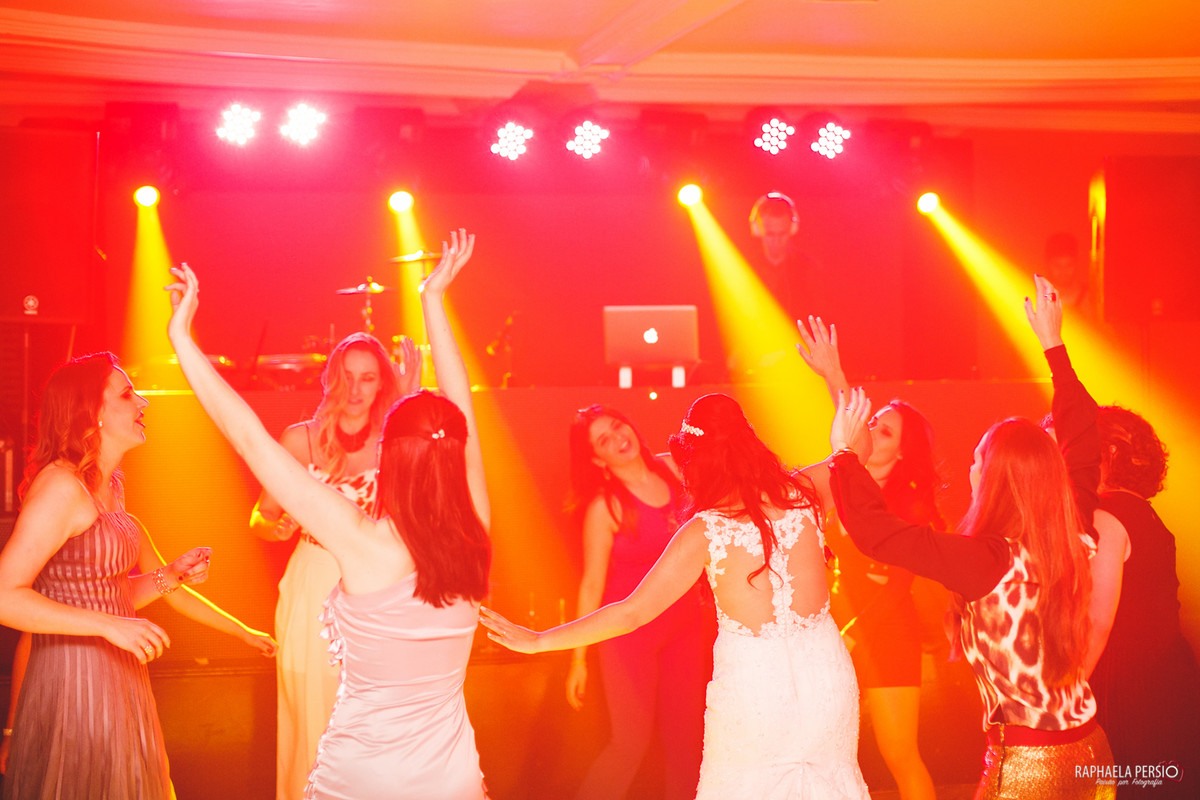 Meire e Rafael, Vestido noiva Maison Valentina, Cerimonial Simoni Rodrigues, casamento salao rosa clube curitibano, raphaela persio, melhor fotografo curitiba, verani sordi, dj junior sapula