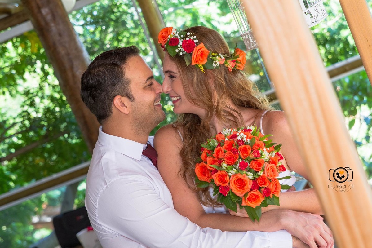 Fotos tiradas por Lu Galdi Fotografia , na cidade de Piracicaba -SP , comemorando Bodas de Beijinho !