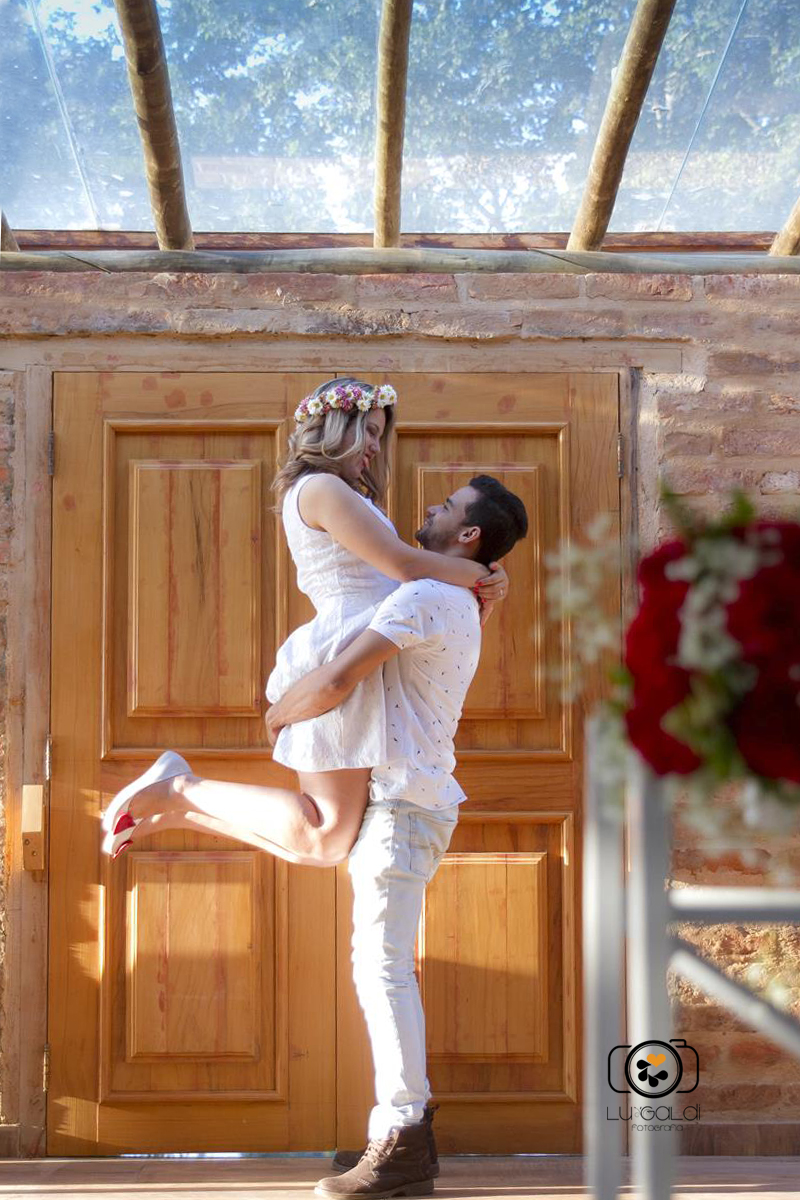 Fotos tiradas por Lu Galdi Fotografia , em Piracicaba/SP de pré wedding do noivos Francine e Vinicius