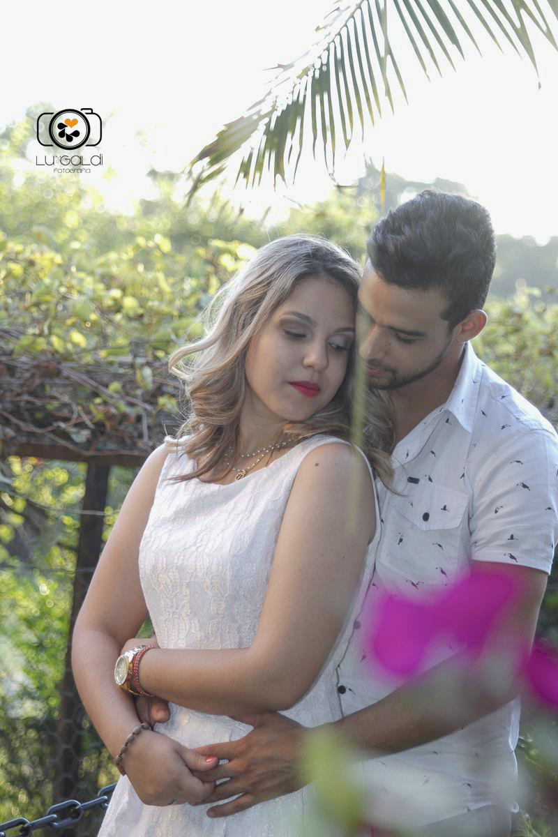 Fotos tiradas por Lu Galdi Fotografia , em Piracicaba/SP de pré wedding do noivos Francine e Vinicius