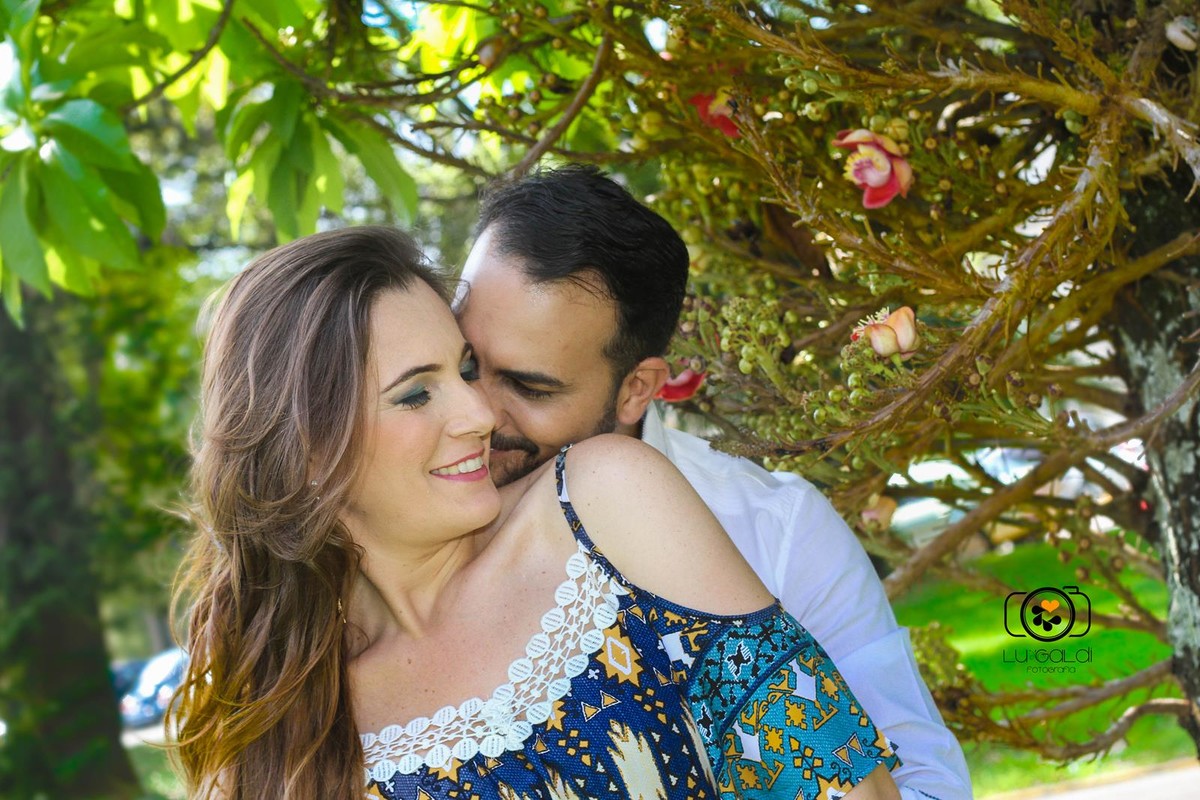 Fotos tiradas por Lu Galdi Fotografia ,   registrando a Pré Weddingo do casal Luciana e Ricardo , na Esalq/Piracicaba-SP