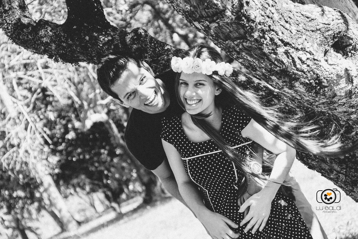 Fotos tiradas por Lu Galdi Fotografia , pré wedding , casal Adna e Kleber , na cidade de Aguas de são Pedro/SP