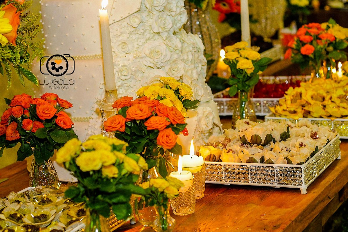 Fotos tiradas por Lu Galdi Fotografia , na cidade de Piracicaba , no Espaço Santiago na cidade de Piracicaba/SP