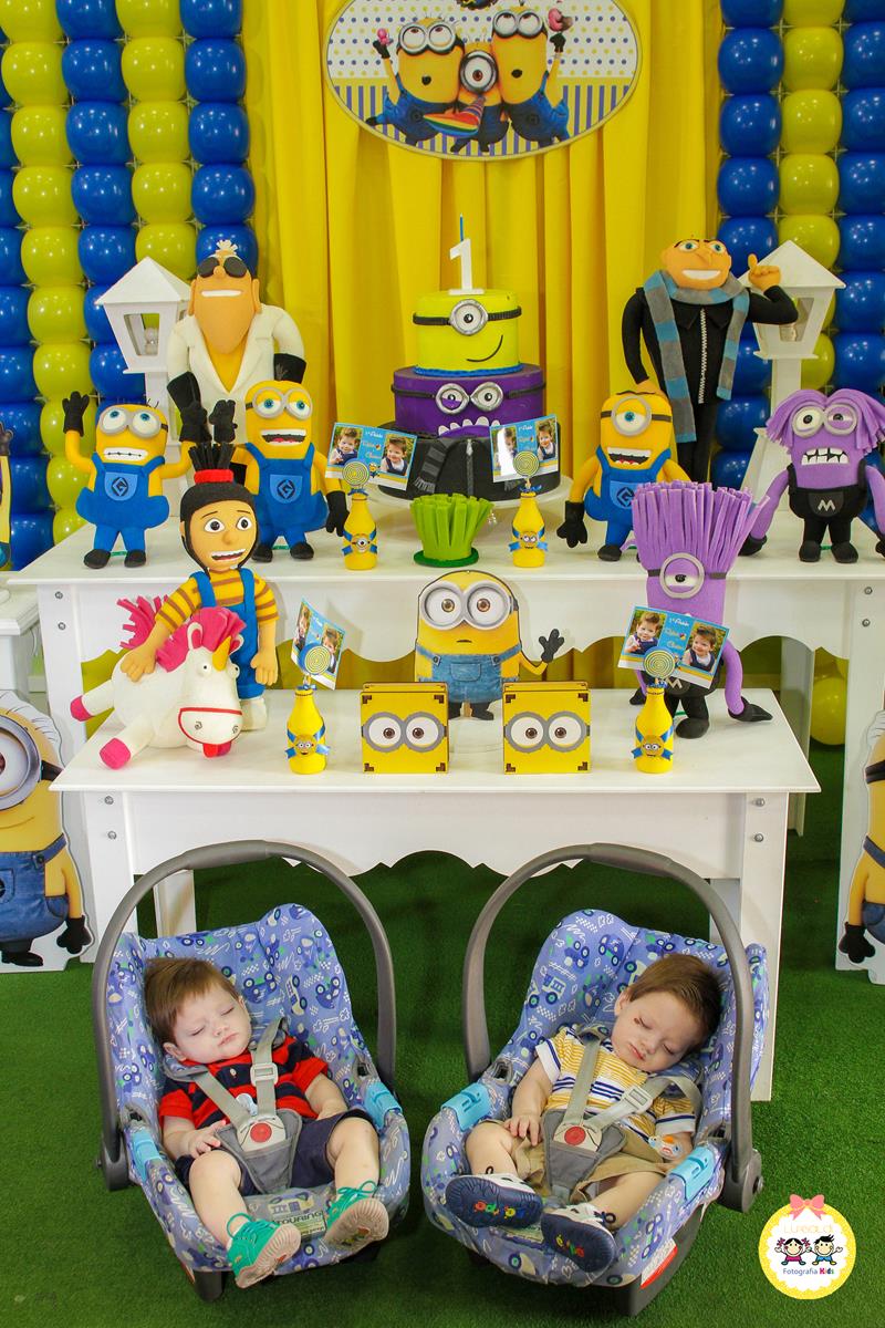 Fotos tiradas por Lu Galdi Fotografia , na cidade de Piracicaba , em Aniversario de Primeiro Aninho de Gustavo e Rafael !