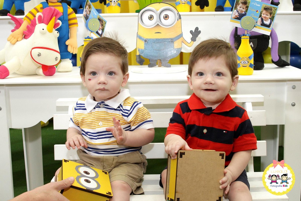 Fotos tiradas por Lu Galdi Fotografia , na cidade de Piracicaba , em Aniversario de Primeiro Aninho de Gustavo e Rafael !