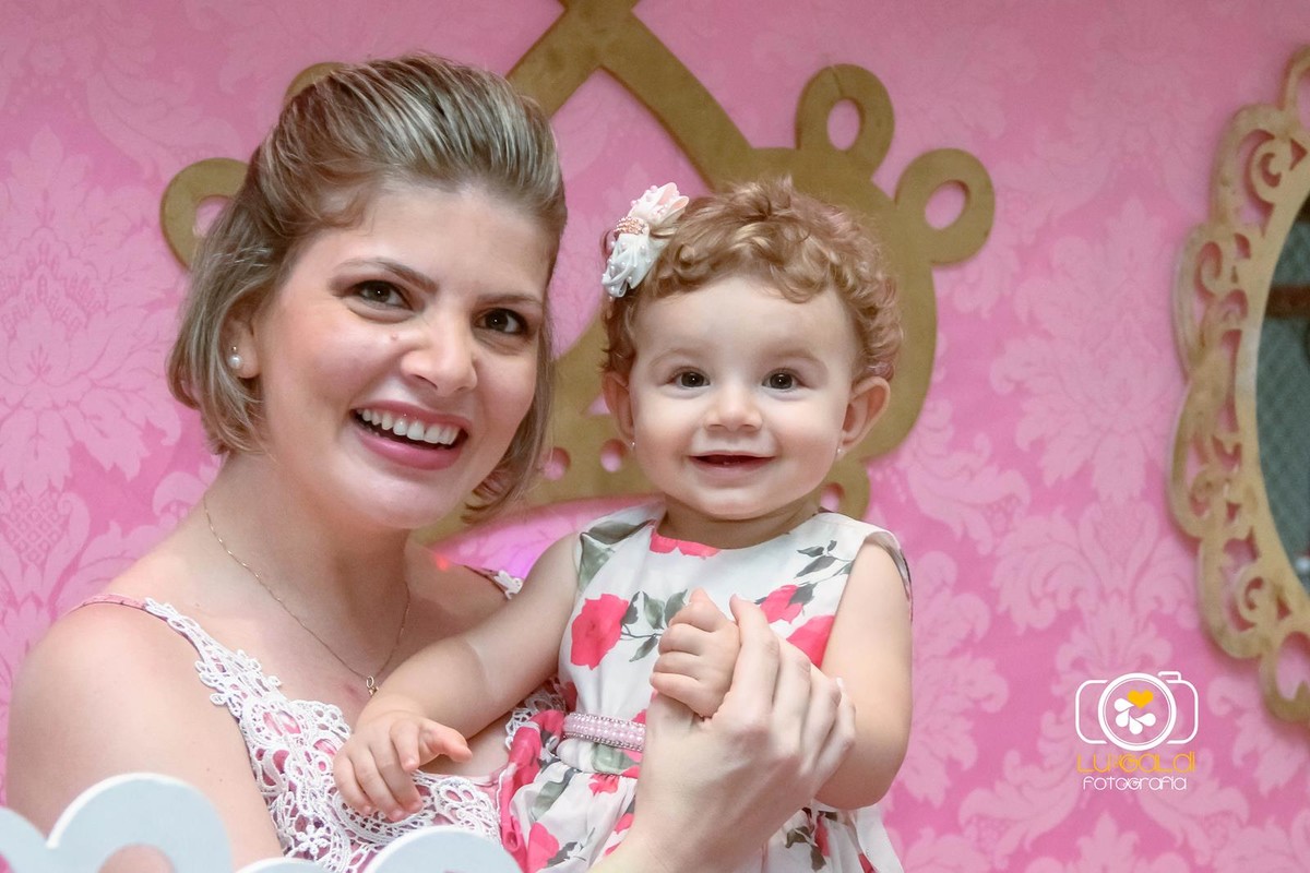 Fotos tiradas por  Lu Galdi Fotografia , em Aniversario Infantil , registrando o  Primeiro Aninho da Thainá , na cidade de Piracicaba/SP em Buffet Serelep .