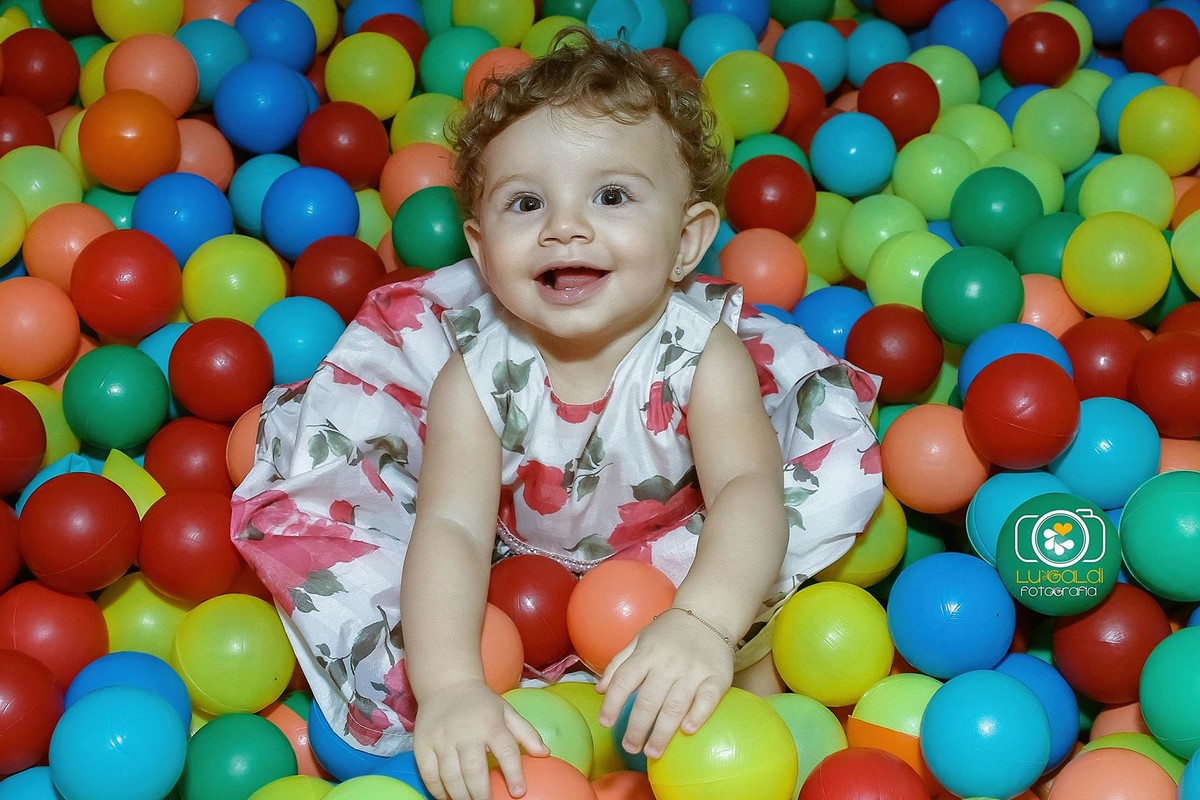 Fotos tiradas por  Lu Galdi Fotografia , em Aniversario Infantil , registrando o  Primeiro Aninho da Thainá , na cidade de Piracicaba/SP em Buffet Serelep .