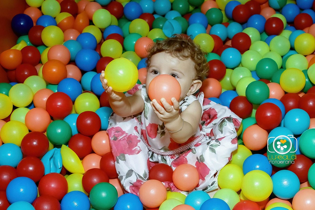 Fotos tiradas por  Lu Galdi Fotografia , em Aniversario Infantil , registrando o  Primeiro Aninho da Thainá , na cidade de Piracicaba/SP em Buffet Serelep .