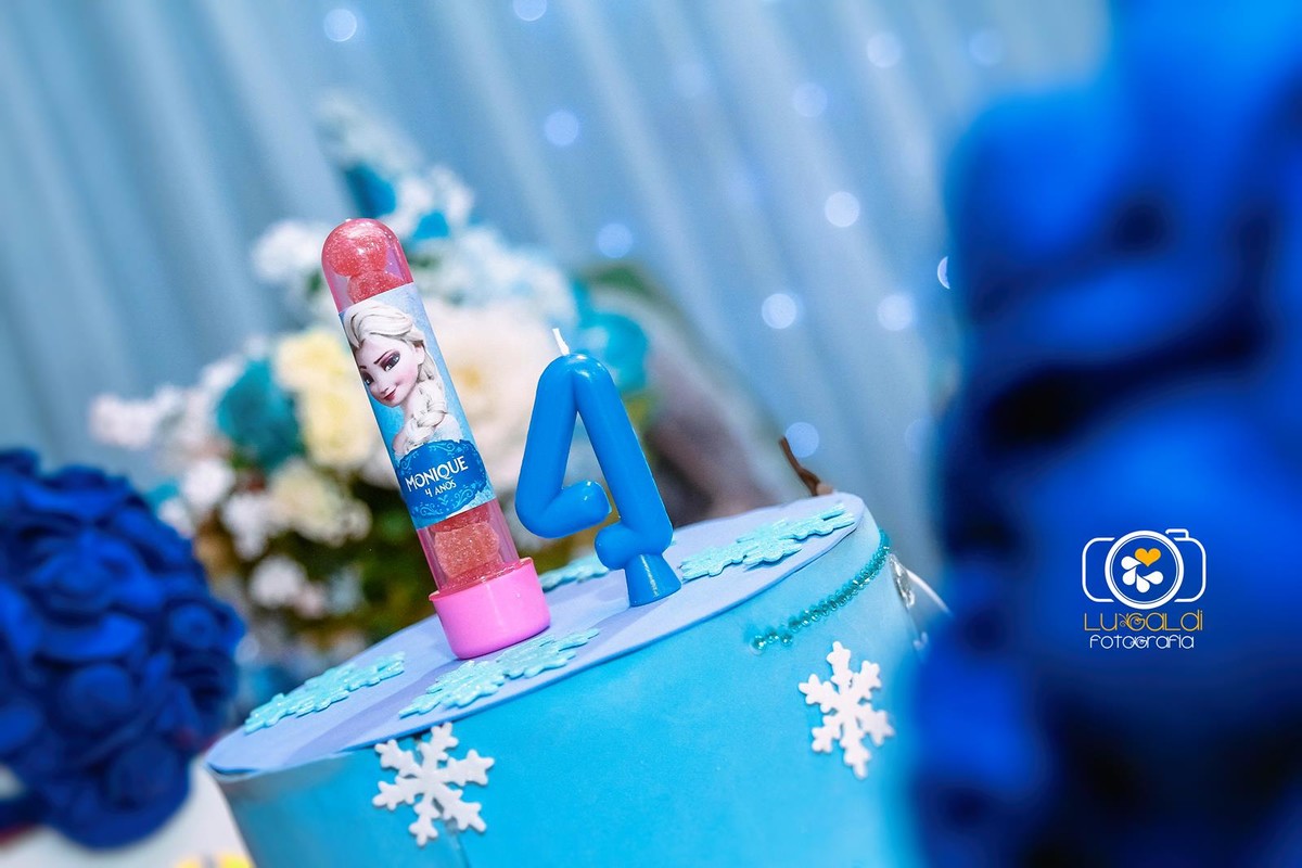 Foto tirada por Lu Galdi Fotografia , na cidade de Piracicaba/SP , registrando Aniversario Infantil da Monique Gabrielly , tema Frozen .