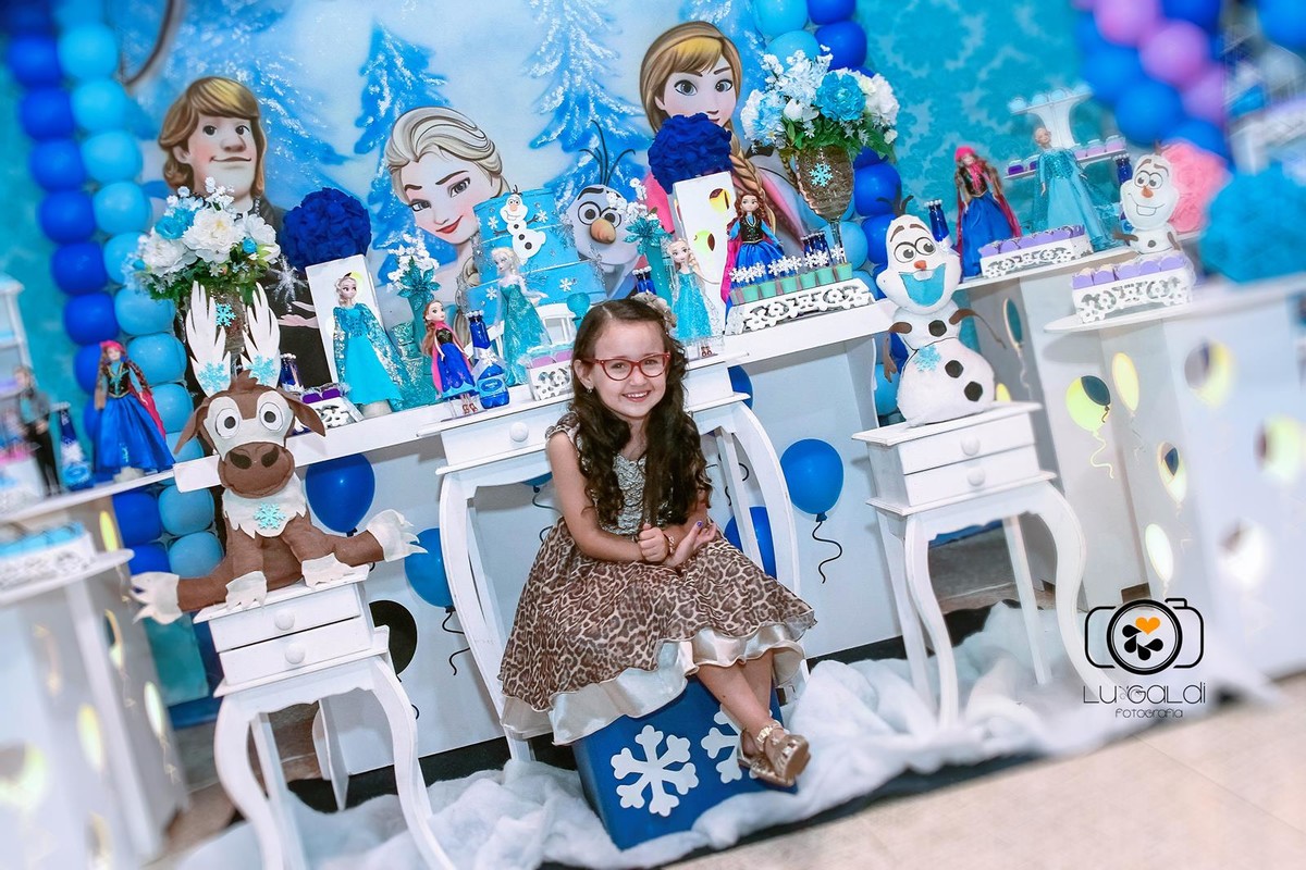Foto tirada por Lu Galdi Fotografia , na cidade de Piracicaba/SP , registrando Aniversario Infantil da Monique Gabrielly , tema Frozen .