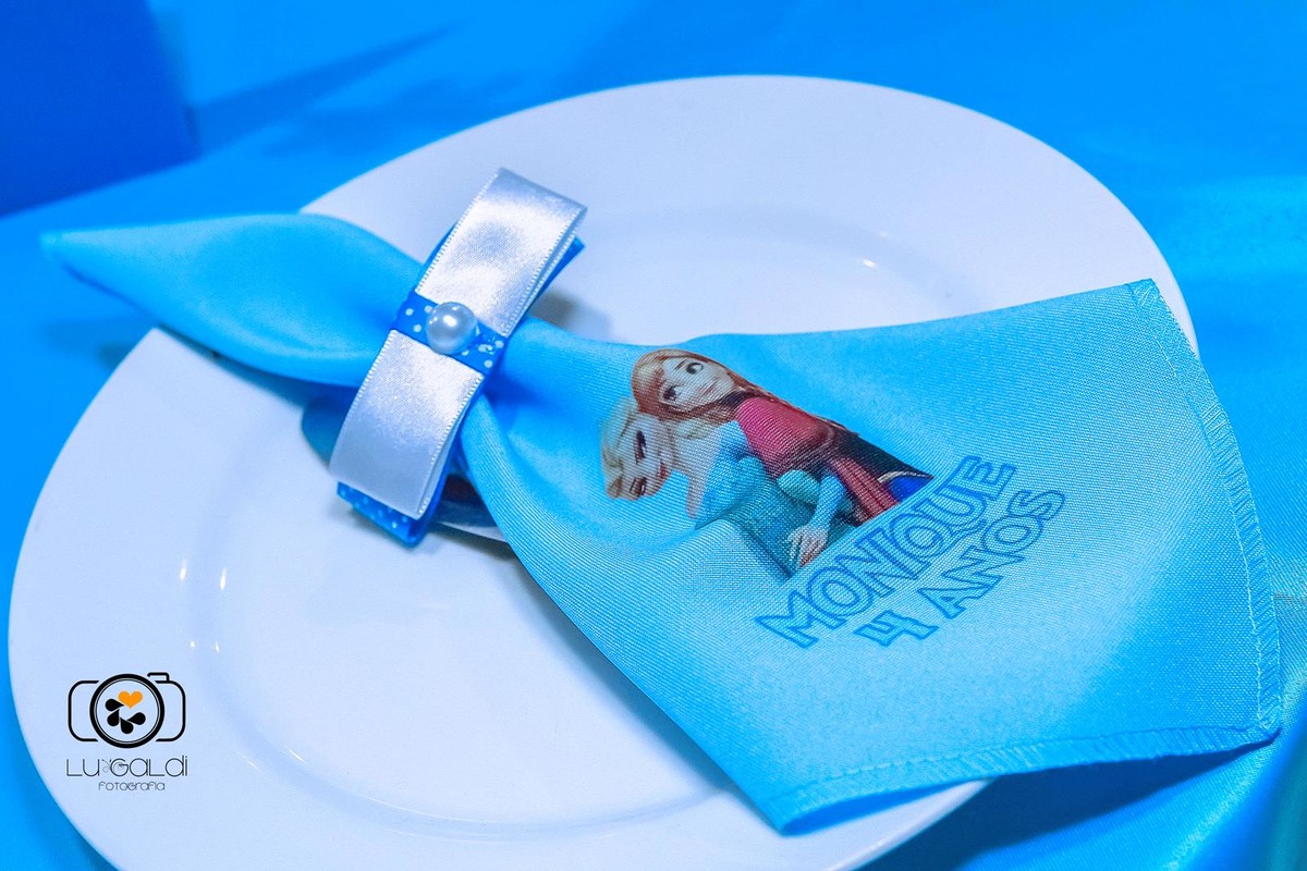 Foto tirada por Lu Galdi Fotografia , na cidade de Piracicaba/SP , registrando Aniversario Infantil da Monique Gabrielly , tema Frozen .