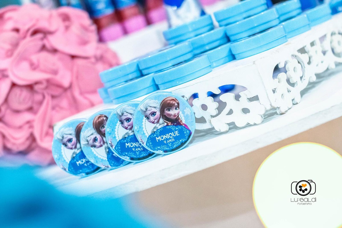 Foto tirada por Lu Galdi Fotografia , na cidade de Piracicaba/SP , registrando Aniversario Infantil da Monique Gabrielly , tema Frozen .