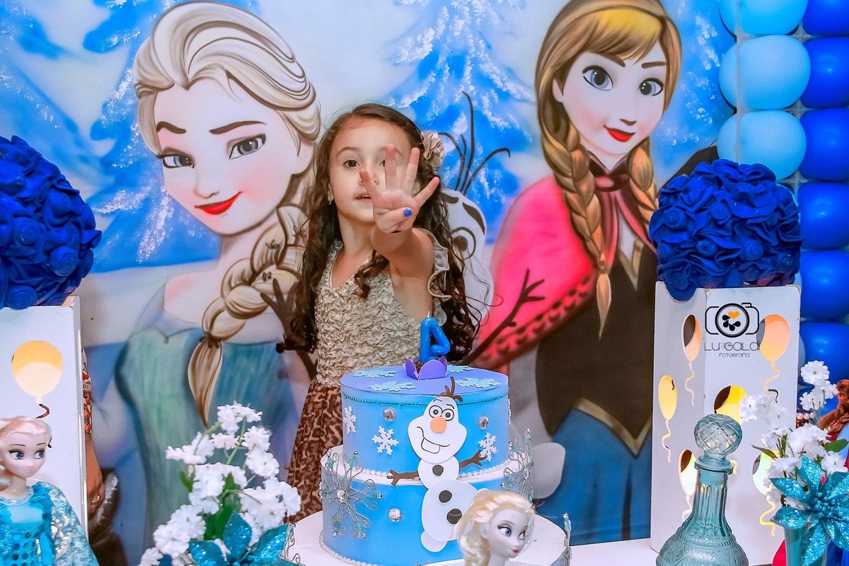 Foto tirada por Lu Galdi Fotografia , na cidade de Piracicaba/SP , registrando Aniversario Infantil da Monique Gabrielly , tema Frozen .