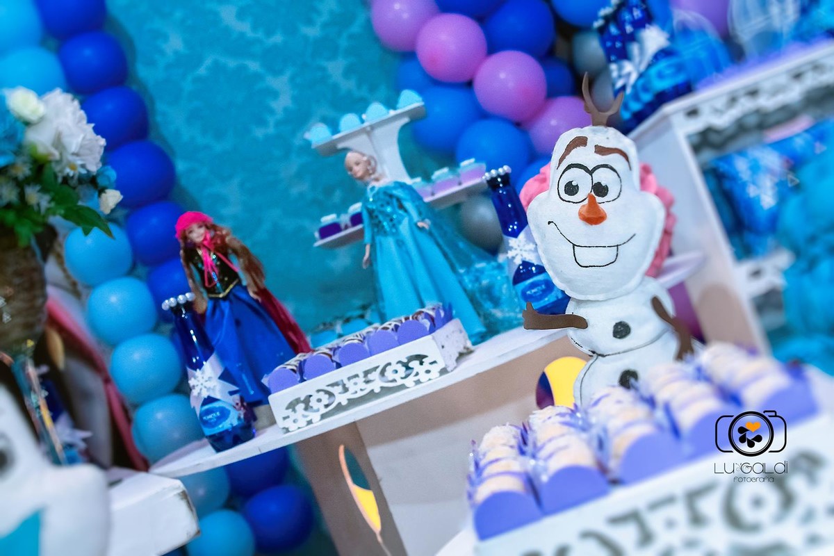 Foto tirada por Lu Galdi Fotografia , na cidade de Piracicaba/SP , registrando Aniversario Infantil da Monique Gabrielly , tema Frozen .
