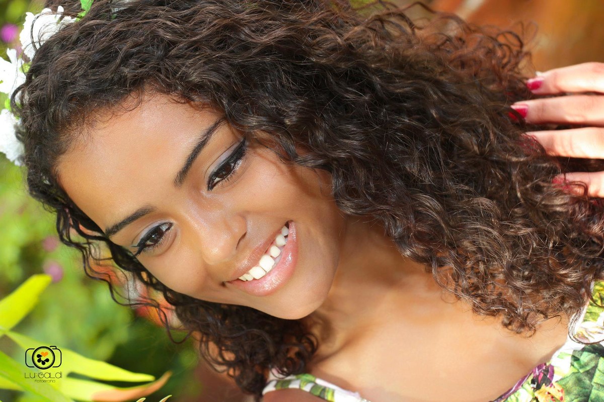 Gabriela Ensaio - Fotos tiradas por Lu Galdi Fotografia , no Hotel Beira Rio , na cidade de Piracicaba , ensaio , debutante .