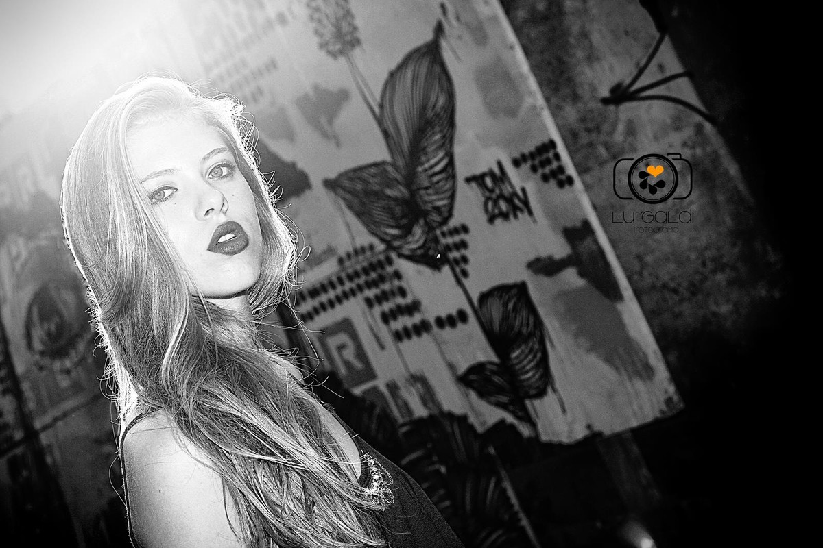 Fotos tiradas por Lu Galdi Fotografia , na cidade de Piracicaba , Bairro Monte Alegre , Ponto Turistico da cidade , em Ensaio 15 Anos de Heloisa Nicoletti , debutante .