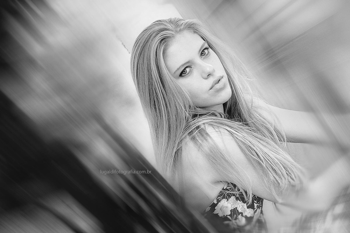 Fotos tiradas por Lu Galdi Fotografia , na cidade de Piracicaba , Bairro Monte Alegre , Ponto Turistico da cidade , em Ensaio 15 Anos de Heloisa Nicoletti , debutante .