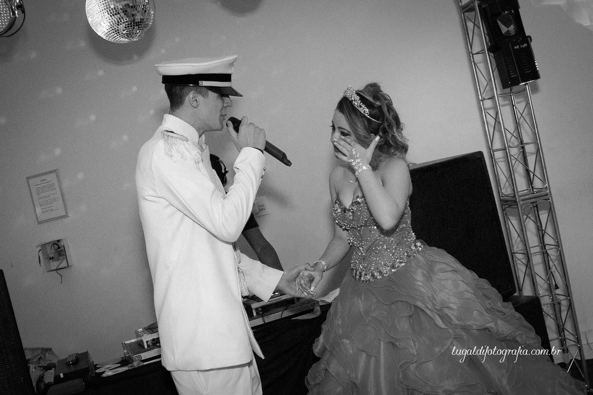 Fotos tiradas por Lu Galdi Fotografia , registrando os 15 anos de Ana Julia Andreolli , na cidade de Piracicaba/SP , no Buffet Celebrare .