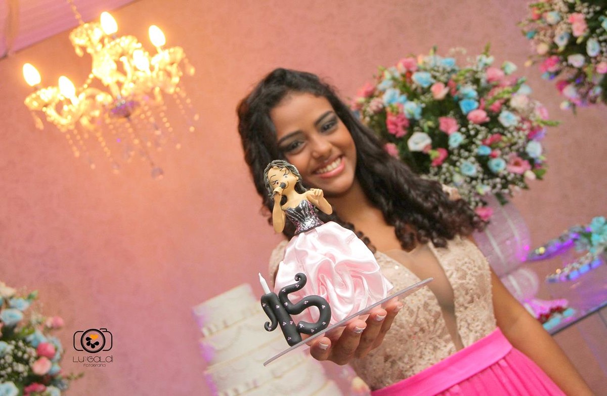 Fotos tiradas por Lu Galdi Fotografia, em Aniversario de 15 anos , de Gabriela , na cidade de Piracicaba/SP , em Espaço Buffet Toque de Amor , registrando um dia especial , com muitas emoções !