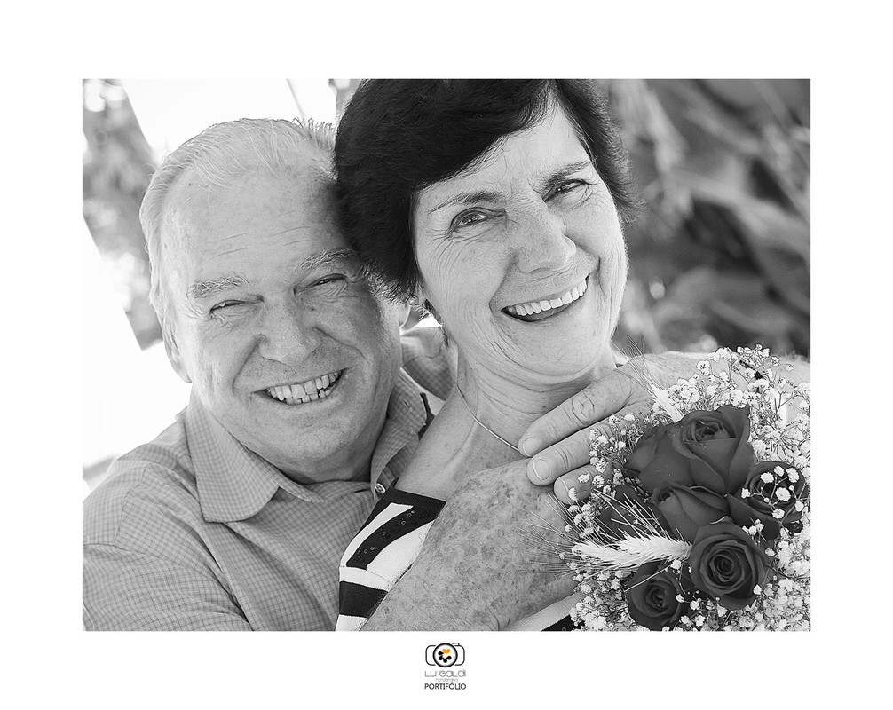 Fotos tiradas por Lu Galdi Fotografia , portifólio Black and White , na cidade de Piracicaba/SP , fotos decoração do estudio em molduras