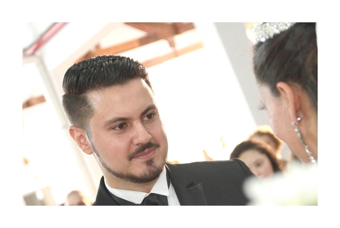 Fotos tiradas por Lu Galdi Fotografia , na cidade de Piracicaba/SP , registrando casamento de Ariane e Jairo , na Igreja São José e Recepção no Maravilha Eventos .